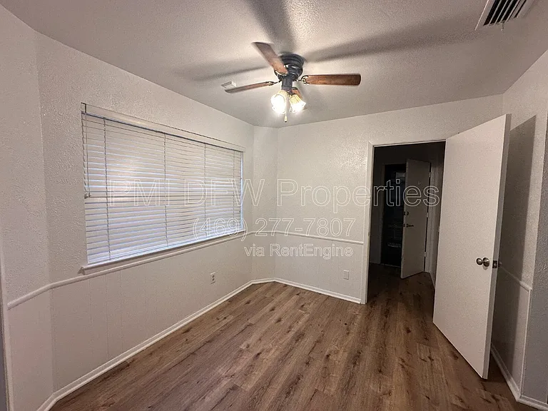 1818 Andover Dr — Photo 3