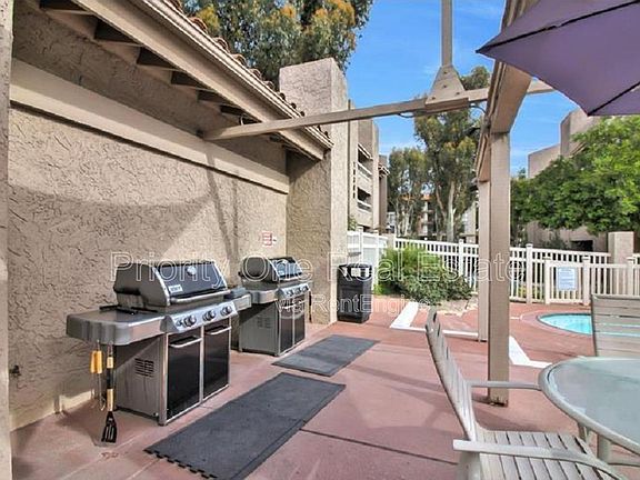 2nd image of 10400 Caminito Cuervo Unit 274