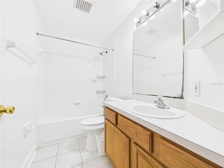 10553 Egret Haven Ln — Photo 8