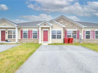 213 Huntington Ln, Easton, PA 18040