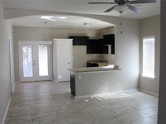 3rd image of 4936 Ruben Soto Dr