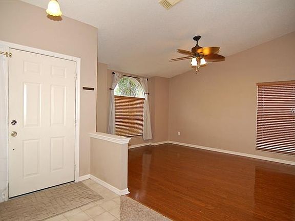 3rd image of 465 Wexdon Ct