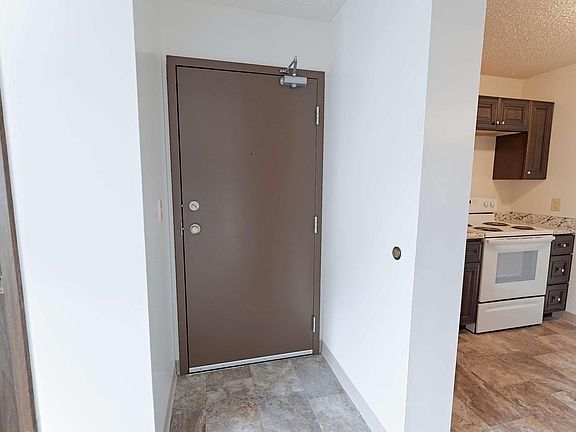 5th image of 1535 F St #1X1