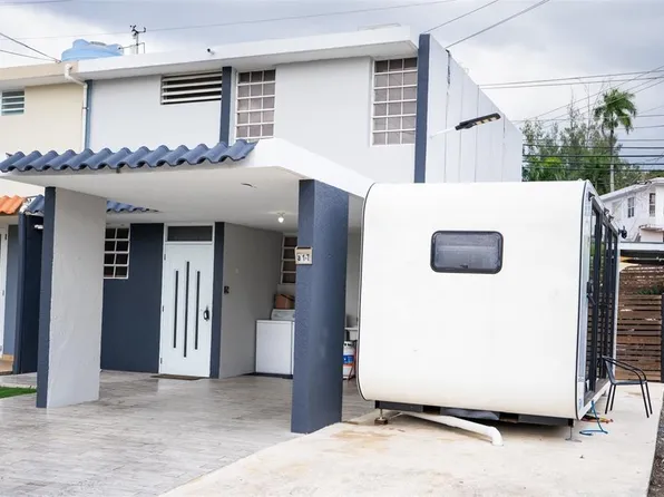 A1-7 URB. VISTA AZUL CALLE URAYAUN, RINCON, PR 00677