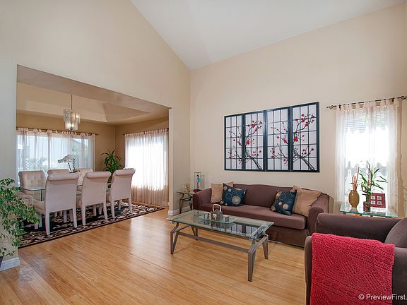 3rd image of 8875 Calle Tragar
