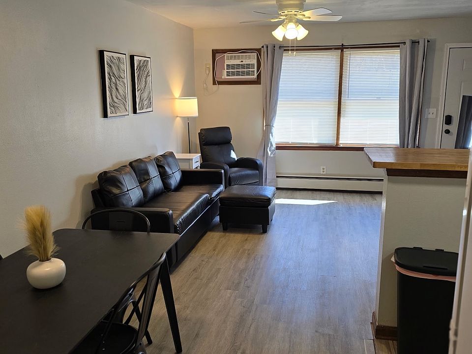 1st image of 506 E Elm St APT 3