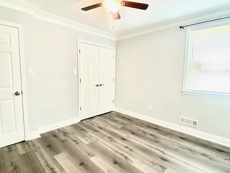 4914 Hamilton Ave #1 — Photo 16