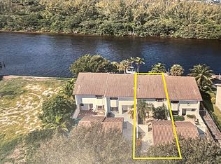 609 NE 19th Ave, Deerfield Beach, FL 33441