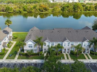 425 Kensington Lake Cir, Brandon, FL 33511