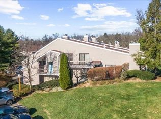 143 Overlook Dr #2707, Clinton, NJ 08809