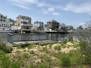 33 W Dory Dr, Little Egg Harbor, NJ