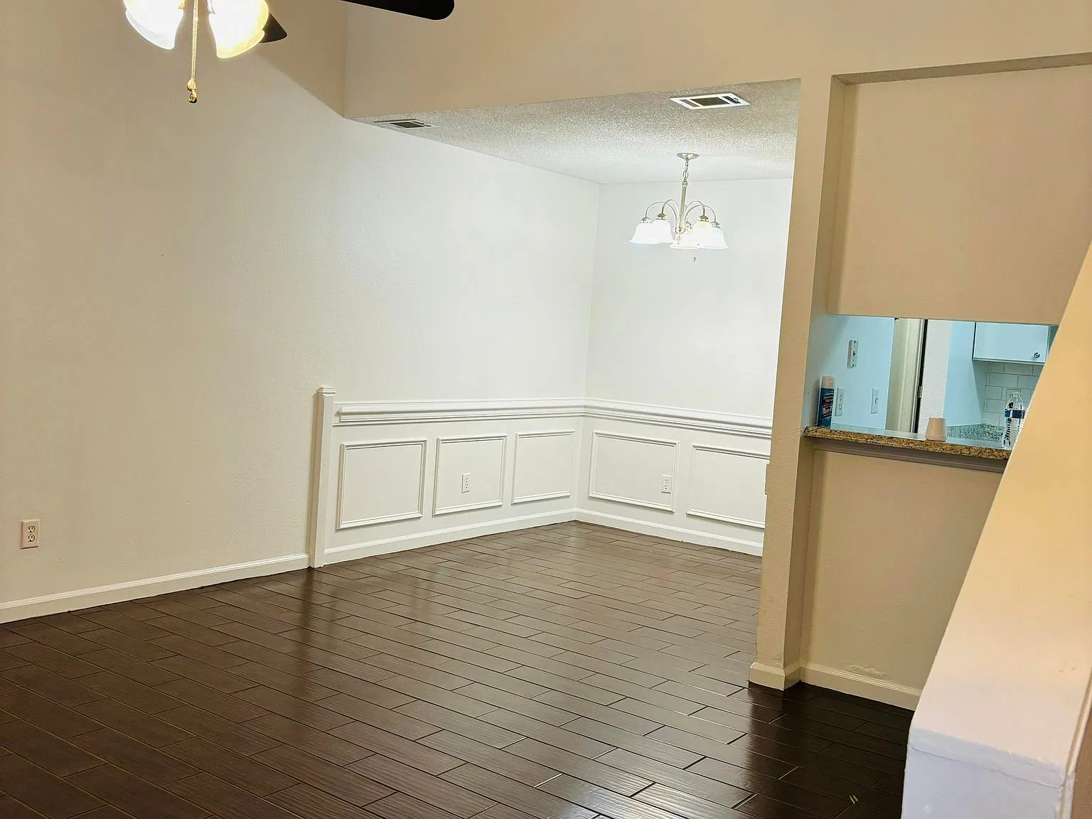 3 bed, 1236 sqft, $1,550 — Photo 3