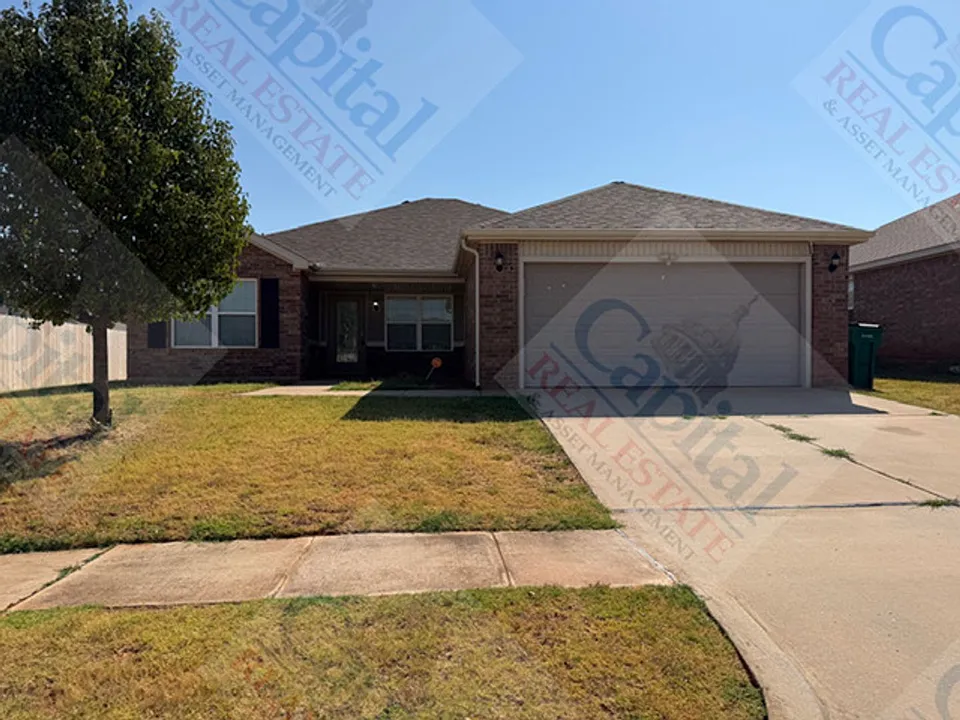 9604 Ella Ln