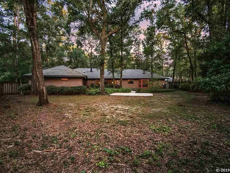 2936 NW 23rd Dr — Photo 14