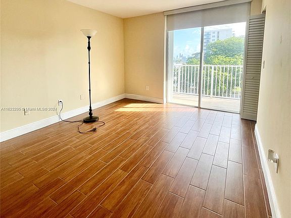 3rd image of 1801 S Treasure Dr APT 426