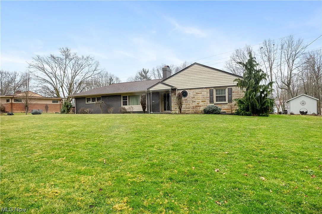383 Cranberry Run Dr photo 1
