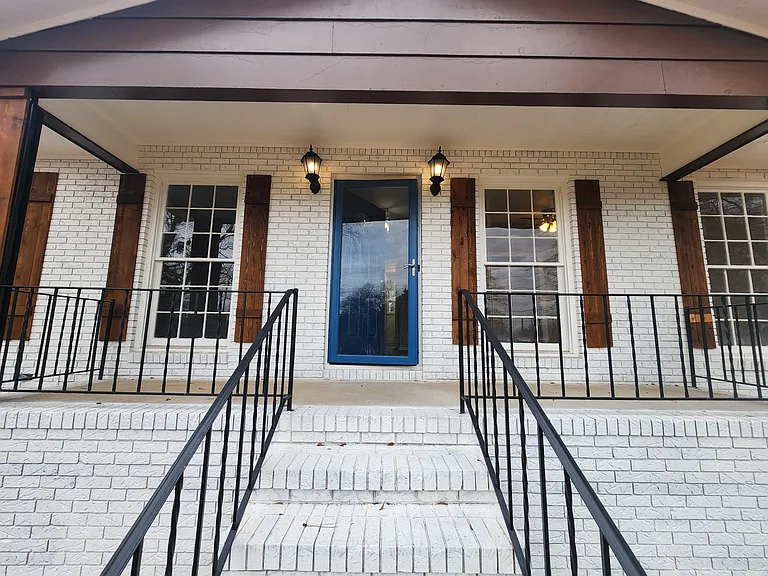 5401 Lichfield Rd — Photo 1