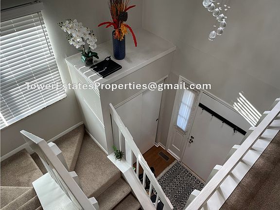 Two-story Foyer