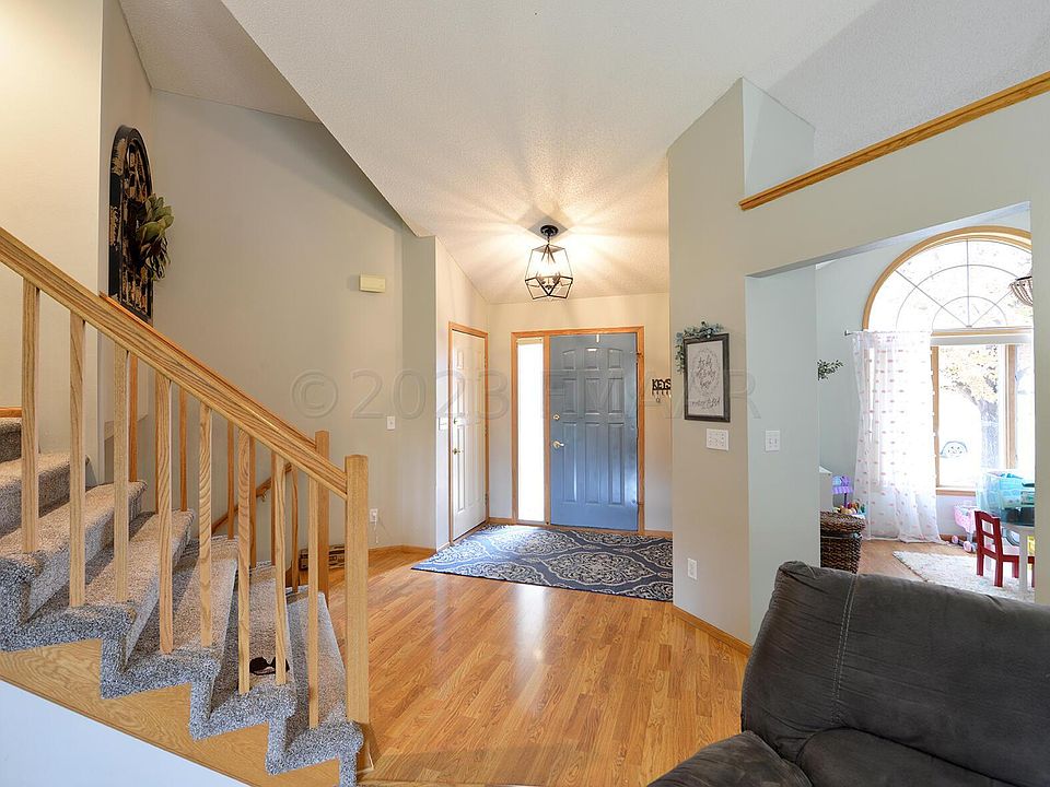 1902 36 1/2 Ave S, Fargo, ND 58104 Zillow