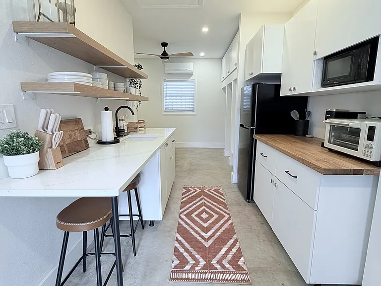 6007 N Orange Blossom Ave — Photo 12