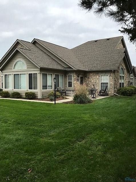 1st image of 9877 Connor Lake Cir