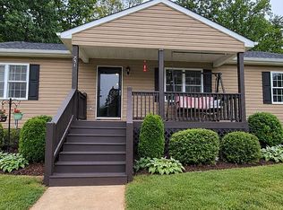 751 Dunivan Dr, Rustburg, VA 24588