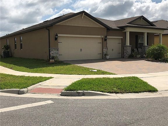 3rd image of 2650 Mead Ave