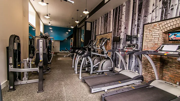 Rented by Nooklyn NYC LLC | media 52