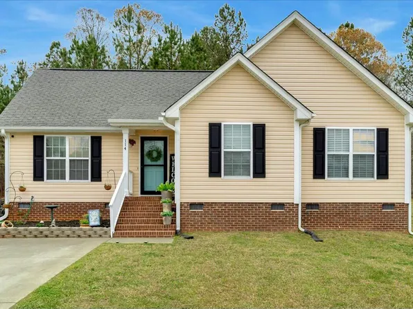 114 Carriage Hill Dr, Stem, NC 27581