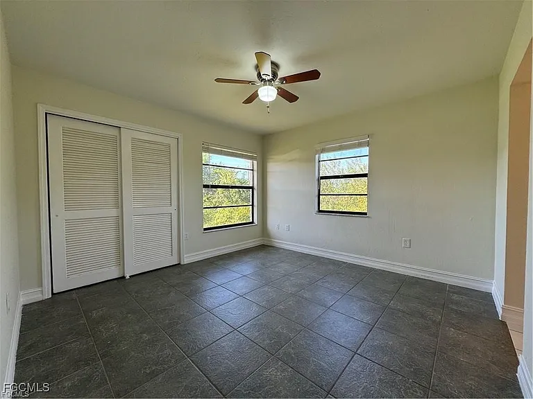 645 Homestead Rd S — Photo 8