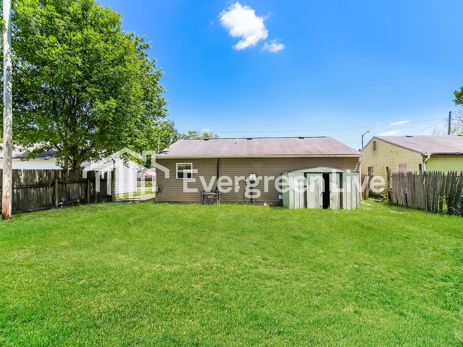 4 bed, 1.5 bath, 1152 sqft, $1,545 — Photo 3