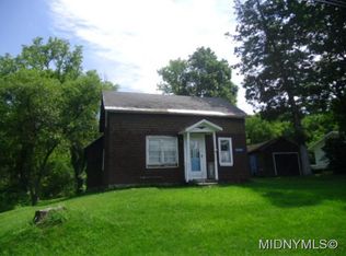 9729 Campbell Rd, Sauquoit, NY 13456