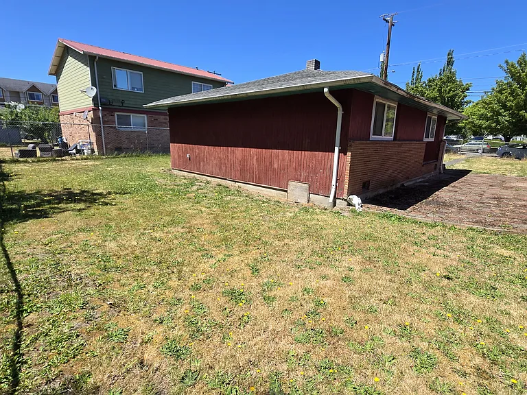 4615 S Henderson St #NA — Photo 17