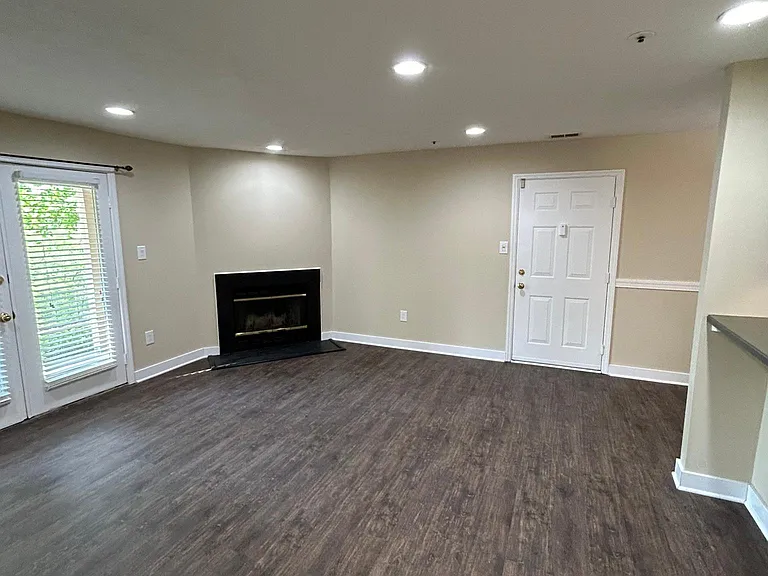 4708 Dorsey Hall Dr #301 — Photo 4
