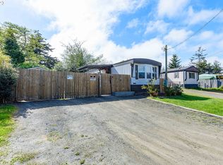 63618 N Spring Rd, Coos bay, OR 97420