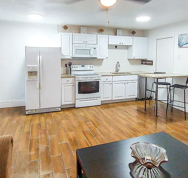 710 8th Ave NW #706 — Photo 3