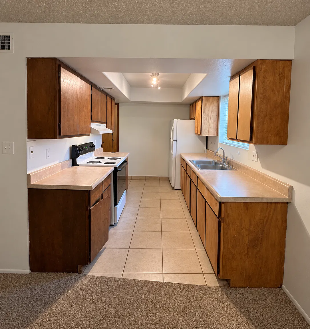 2 bed, 850 sqft, $1,650 — Photo 3