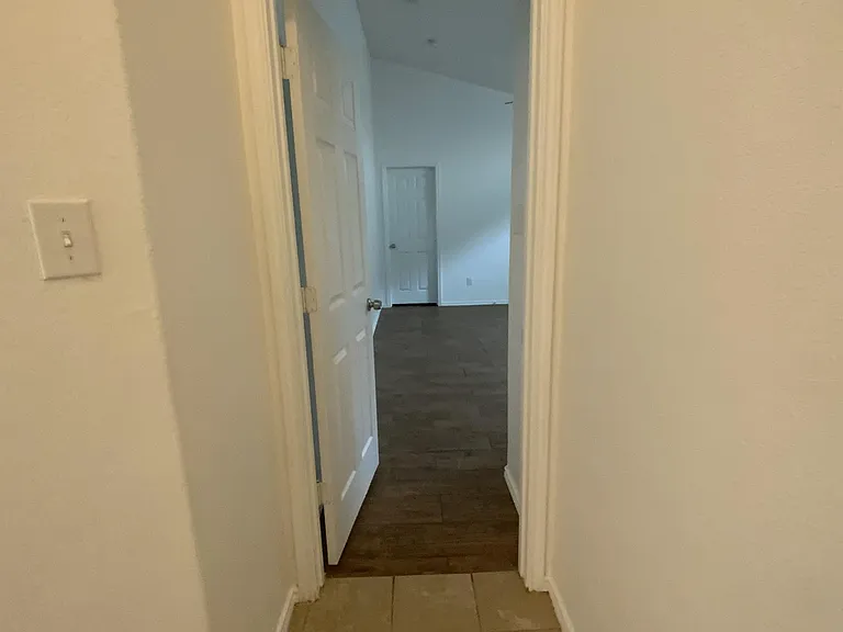 6709 Mustang Creek Rd — Photo 17