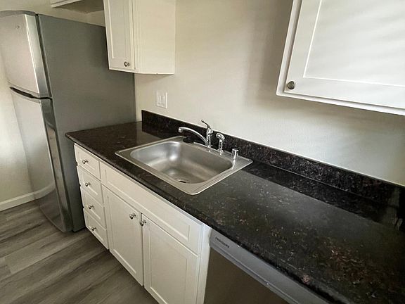 5th image of 119 Crescent Ave #6