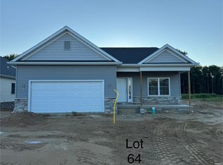 301 Lighthouse Ln #64, Culver, IN 46511