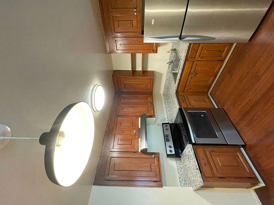 2nd image of 655 Sylvan St #22B
