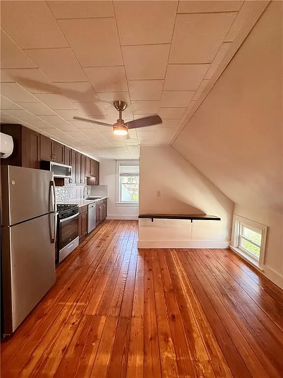 2 bed, 1.0 bath, 600 sqft, $1,500 — Photo 4
