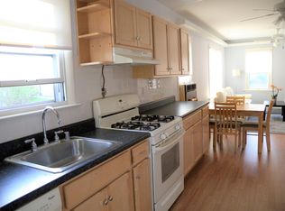 5138 9th St N, Arlington, VA 22205