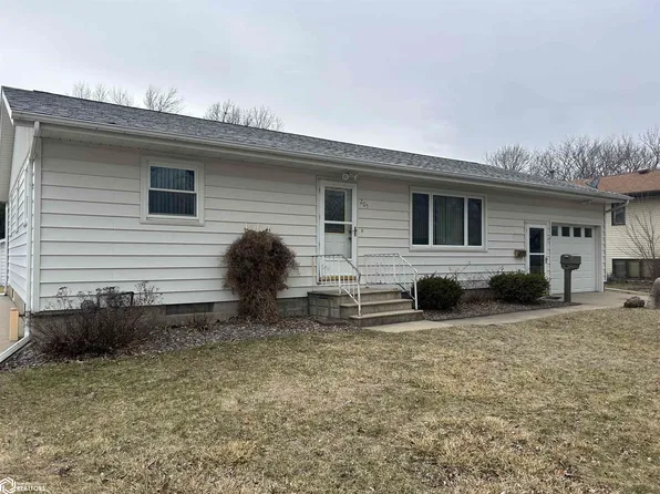 205 NW 12th St, Pocahontas, IA 50574