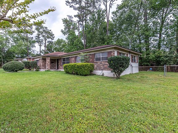 5th image of 3329 Killarney Dr