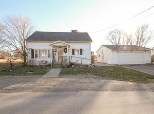 202 W Green St, Mount Pulaski, IL 62548