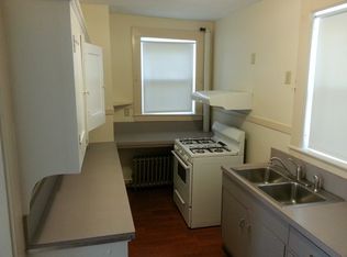 219 Blossom St, Fitchburg, MA 01420