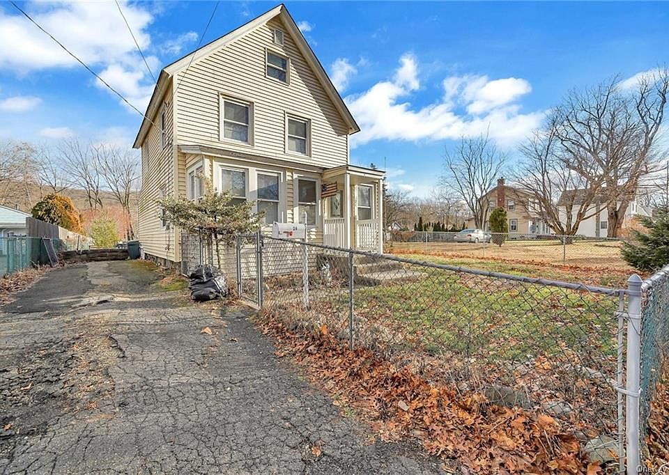 1st image of 24 Ballard Ave