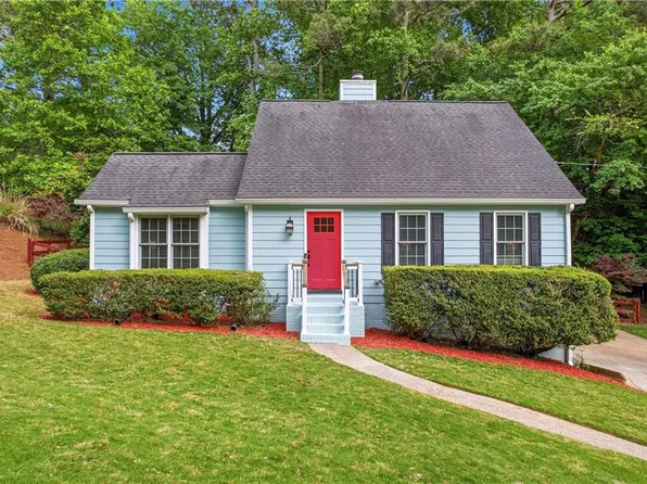 3672 Stoney View Dr, Marietta, GA 30062