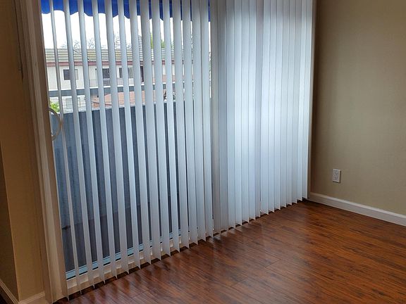 4th image of 622 E Providencia Ave APT K